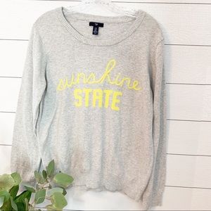 Gap Sunshine State Grey Sweater size XL